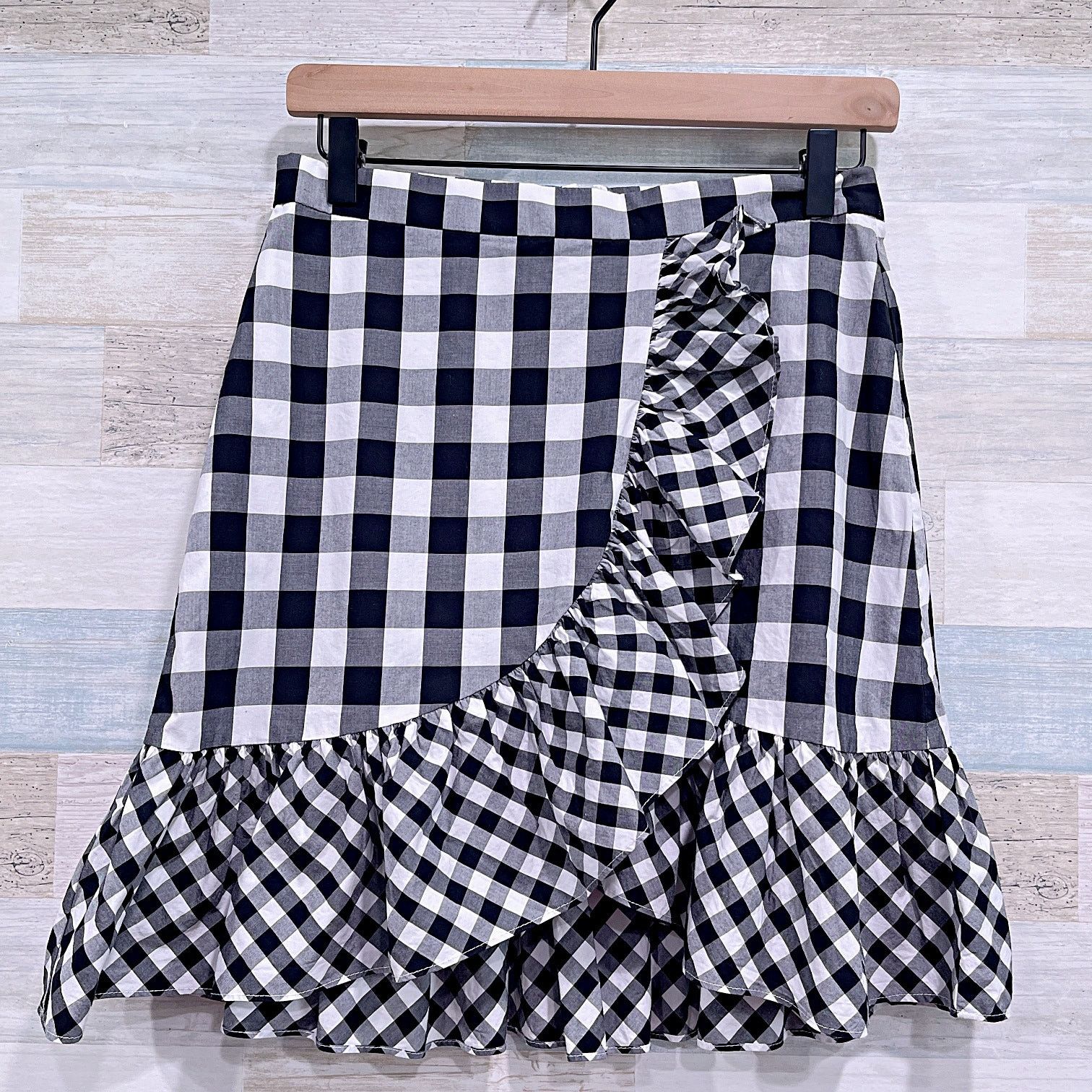 J.Crew J CREW Ruffle Wrap Gingham Mini Skirt Black White Cotton 0 Size 25" / US 0 / IT 36 - 2 Thumbnail