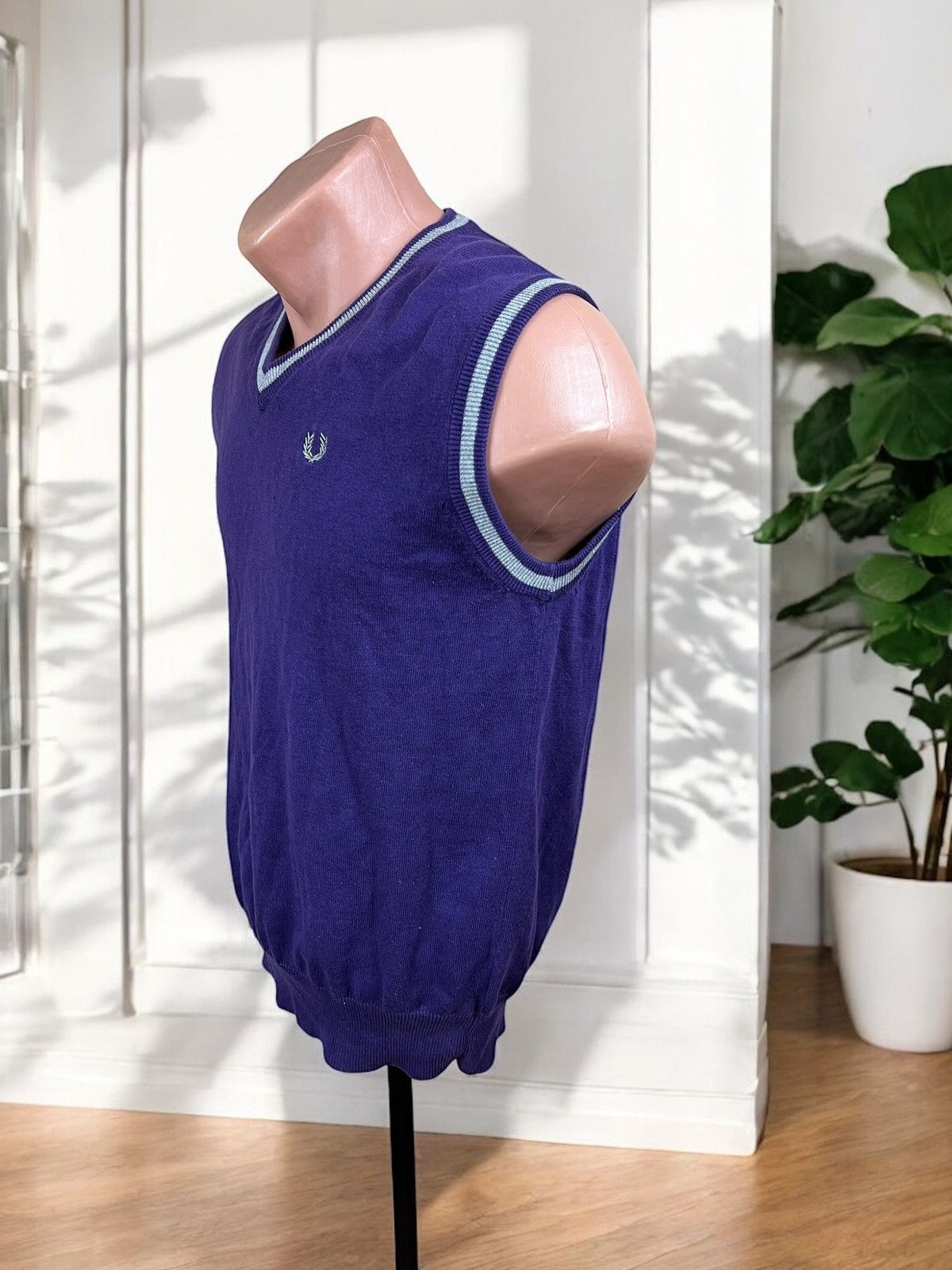 Fred Perry Fred Perry purple sleeveless pullover size M Size US M / EU 48-50 / 2 - 4 Thumbnail