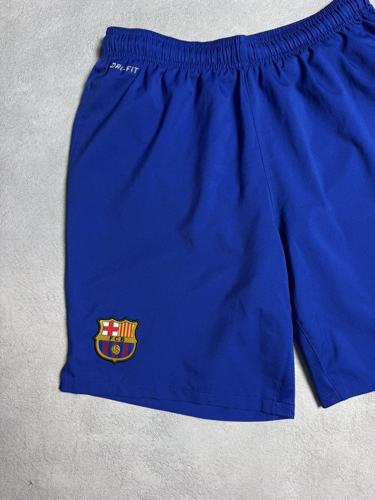 Other Barcelona 2013 2014 Goalkeeper Football Soccer Shorts Nike Size US 34 / EU 50 - 5 Thumbnail