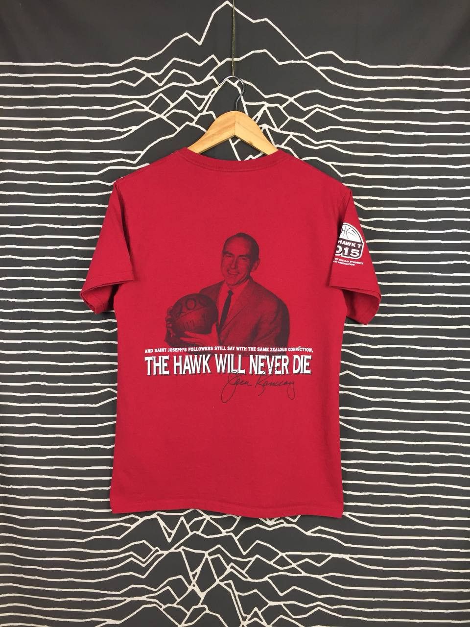 Champion × Vintage Champion Saint Josep's Basketball Become Legendary Tee Size US S / EU 44-46 / 1 - 1 Thumbnail