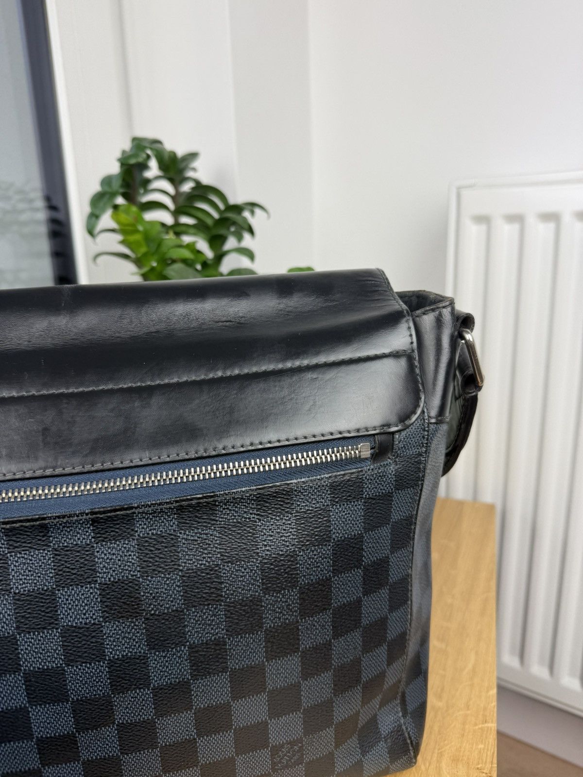 Louis Vuitton Louis Vuitton Messenger Canvas Crossbody Bag Size ONE SIZE - 14 Thumbnail