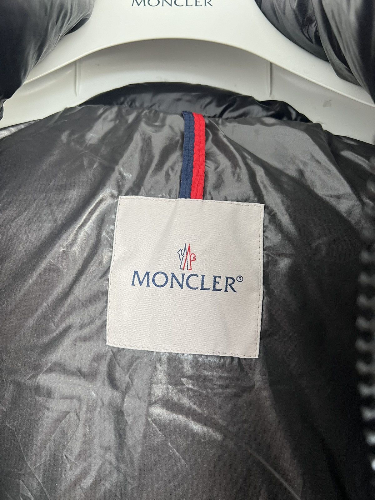 Moncler Maya Giubbotto size 3 Size US L / EU 52-54 / 3 - 21 Thumbnail
