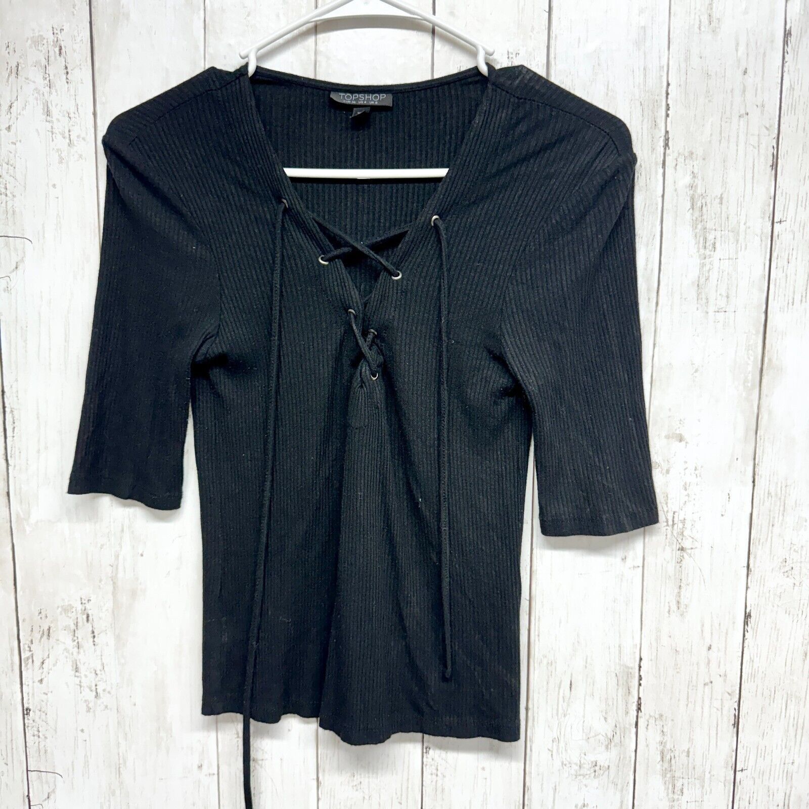 Topshop Topshop Top Size 4 Solid Black 3/4 Sleeve Rib Short Sleeve Size S / US 4 / IT 40 - 1 Thumbnail