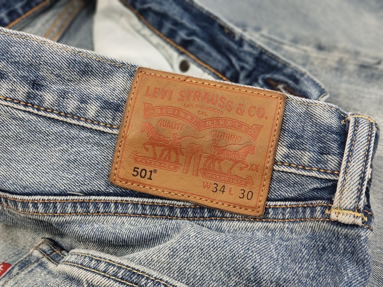 Levi's Levis 501 Patchwork Denim Distressed Jeans Vintage Style Size US 34 / EU 50 - 17 Thumbnail