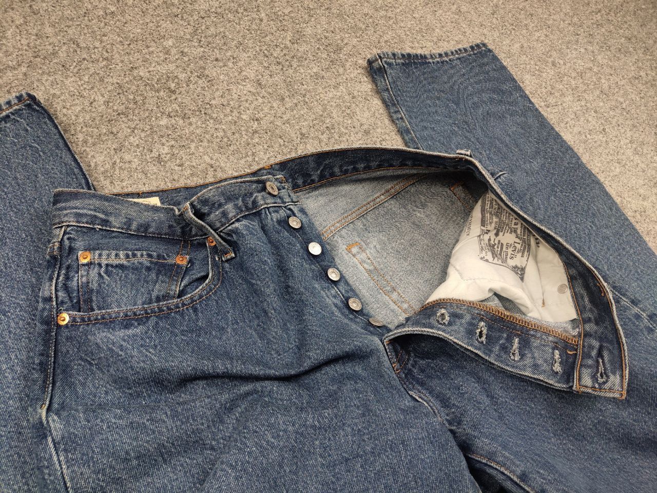Levi's Levis 501's Straight Women's blue Denim Jeans Size 32" / US 10 / IT 46 - 8 Thumbnail