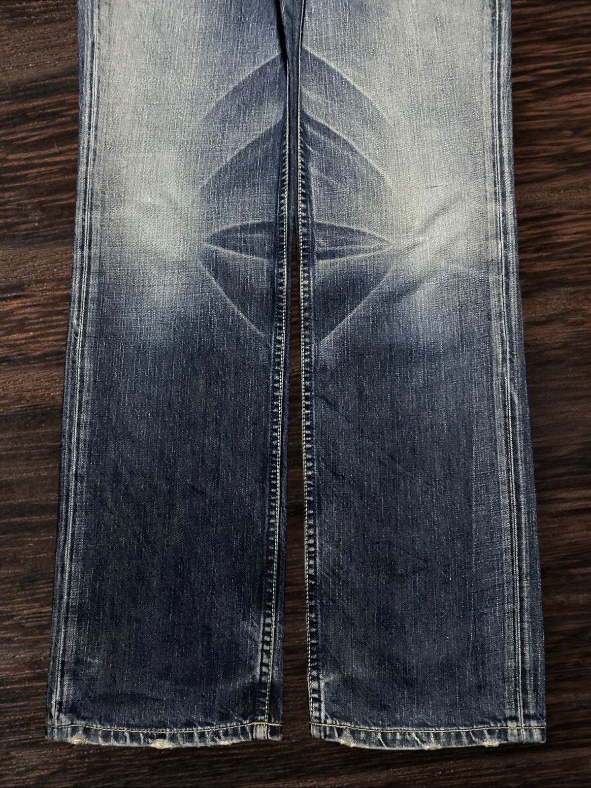 Levi's Vintage Levis Redloop Fade Wash Distressed Loose Jeans Size US 33 - 5 Thumbnail