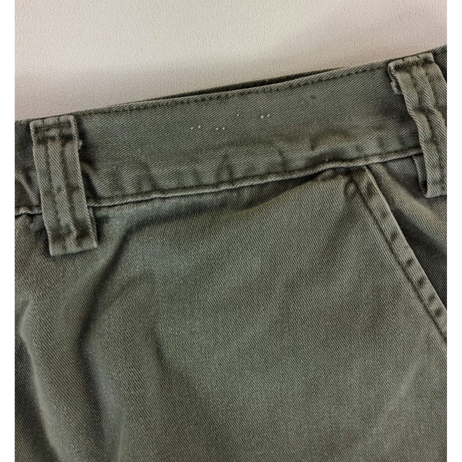 Levi's VINTAGE Levi's Shorts Cargo Silvertab VTG Y2K Green 10 Inch Inseam Mens 40 Size US 40 / EU 56 - 3 Thumbnail