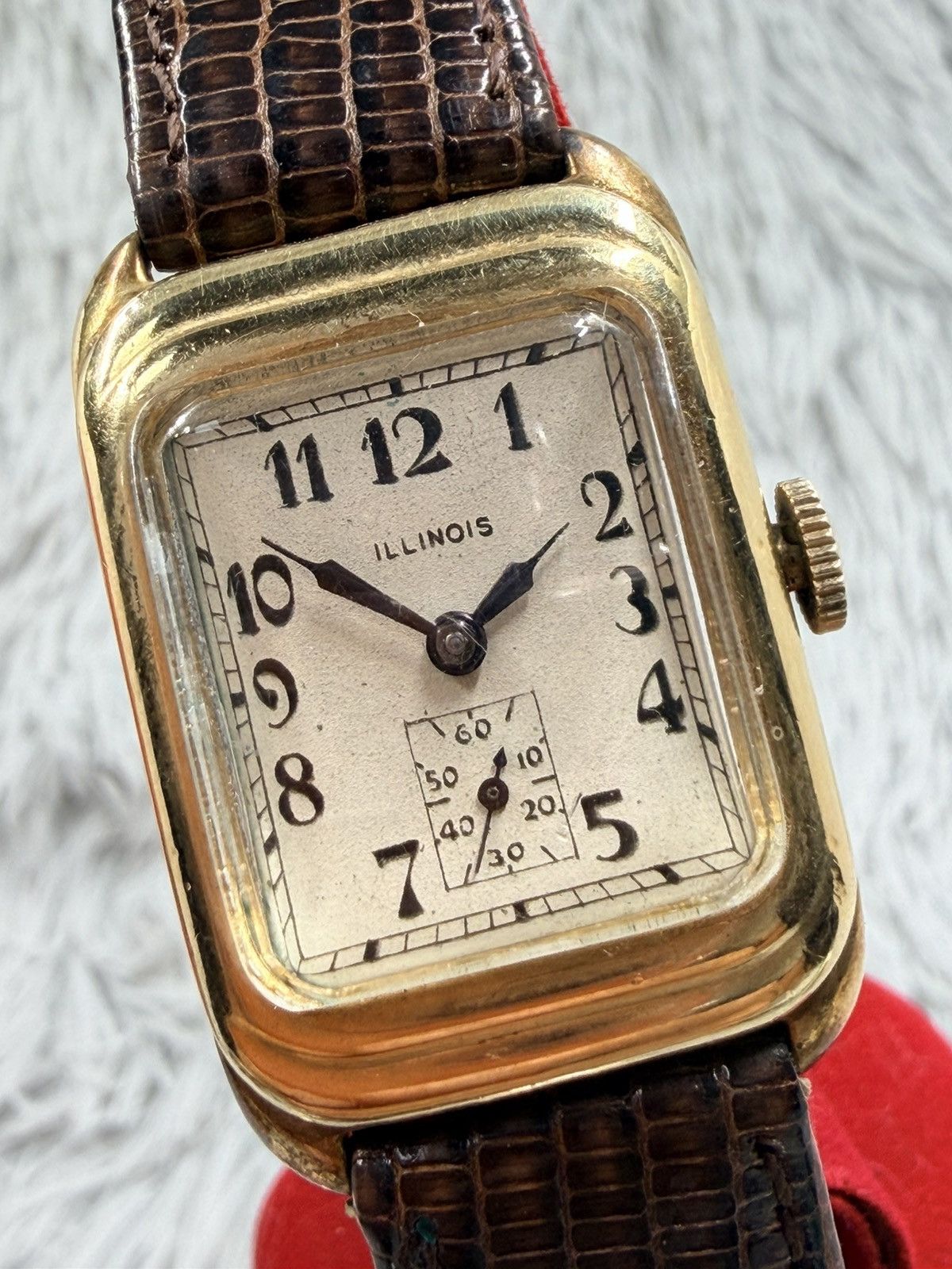 Vintage Vintage 70’s ILLINOIS 14K Gold Filled Manual Unisex Watch Size ONE SIZE - 8 Thumbnail