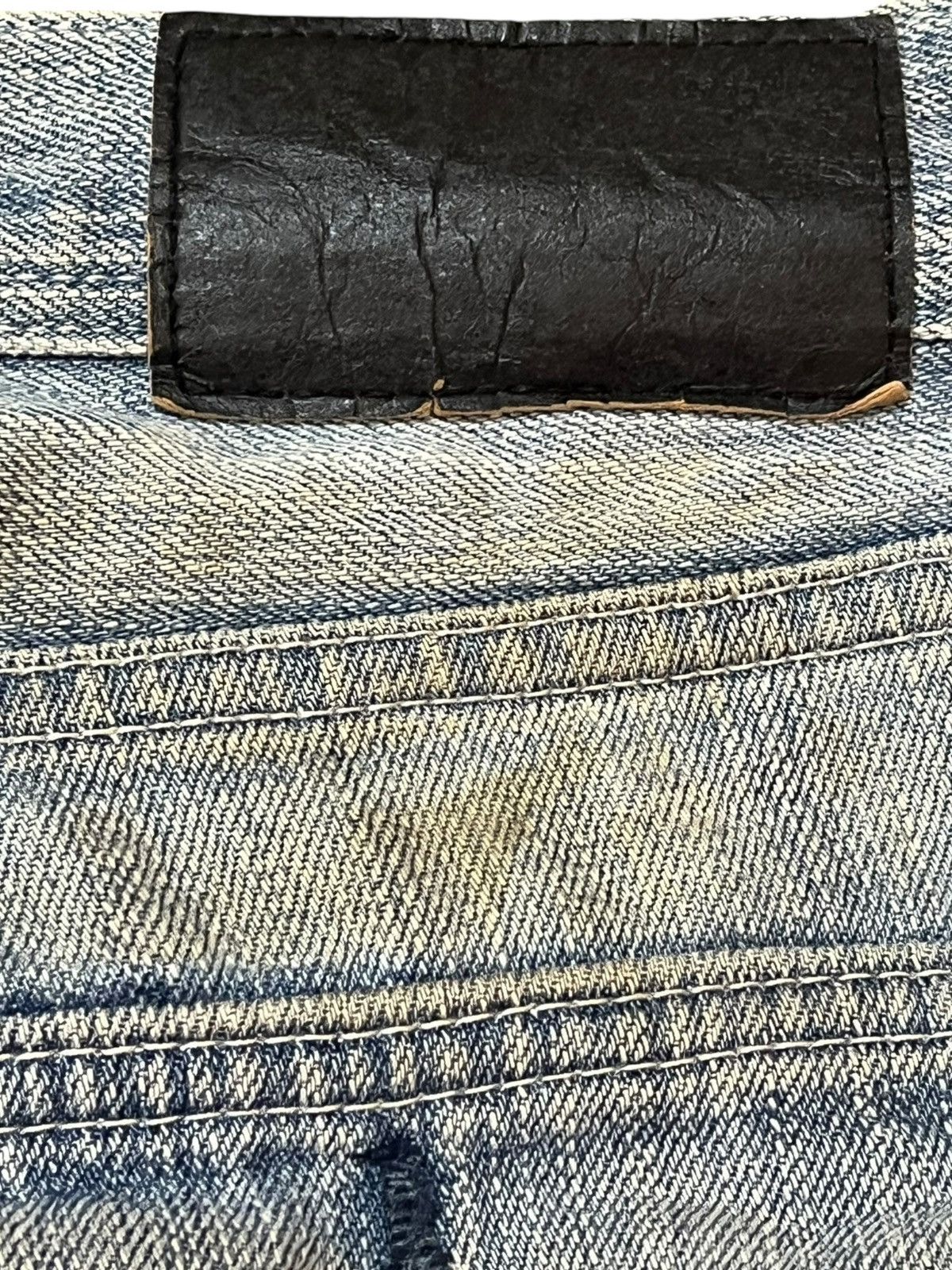 Uniqlo Vintagw Uniqlo Slim Fit Shoe Cut Faded Denim Size US 32 / EU 48 - 8 Thumbnail