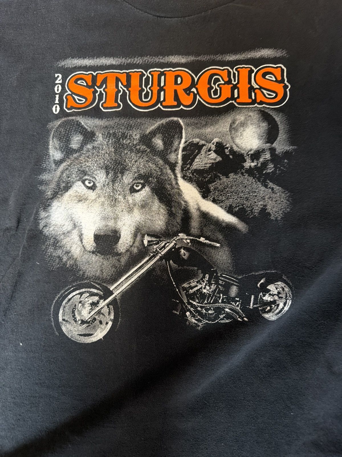 Vintage Sturgis 70th Anniversary 2010 belly cut shirt size large Size US L / EU 52-54 / 3 - 2 Thumbnail