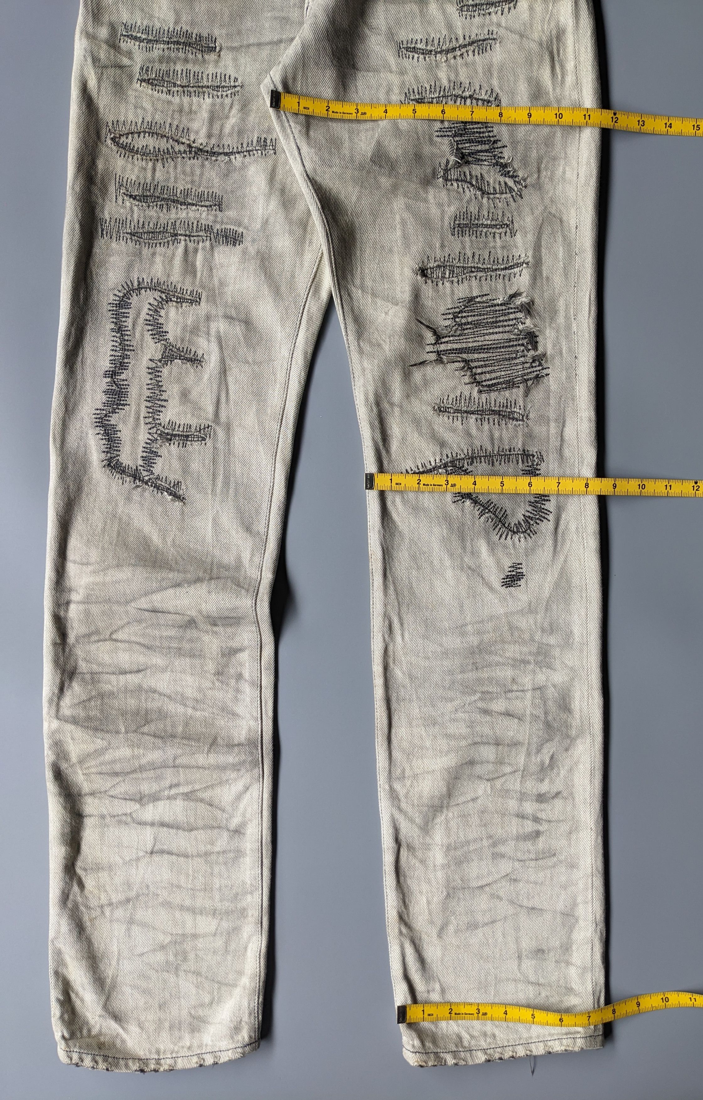 semanticdesign Semantic Design ripped like undercoverism jeans Size US 34 / EU 50 - 12 Thumbnail