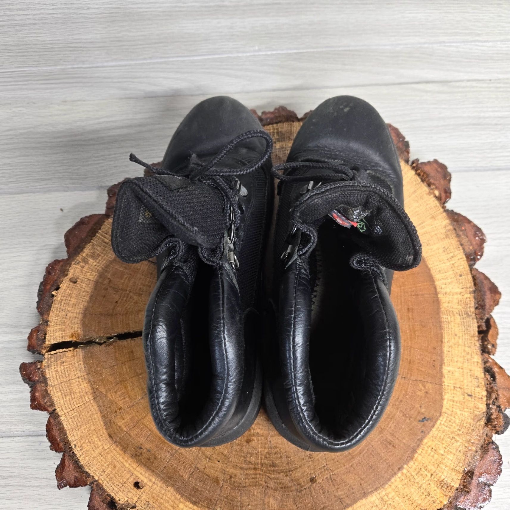 Timberland Timberland Boot Solid Black Lace Up Boots Adult Women’s Size 7 Size US 7 / IT 37 - 5 Thumbnail
