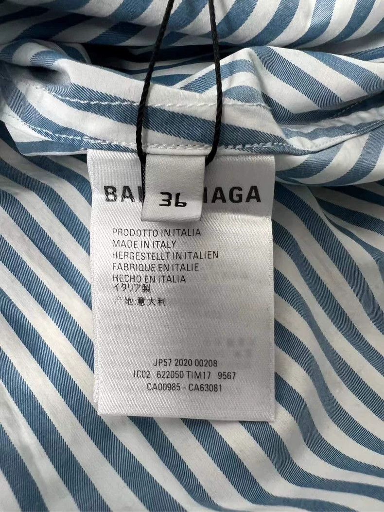 Balenciaga Balenciaga size 36 Back Letter Shirt Size US M / EU 48-50 / 2 - 4 Thumbnail
