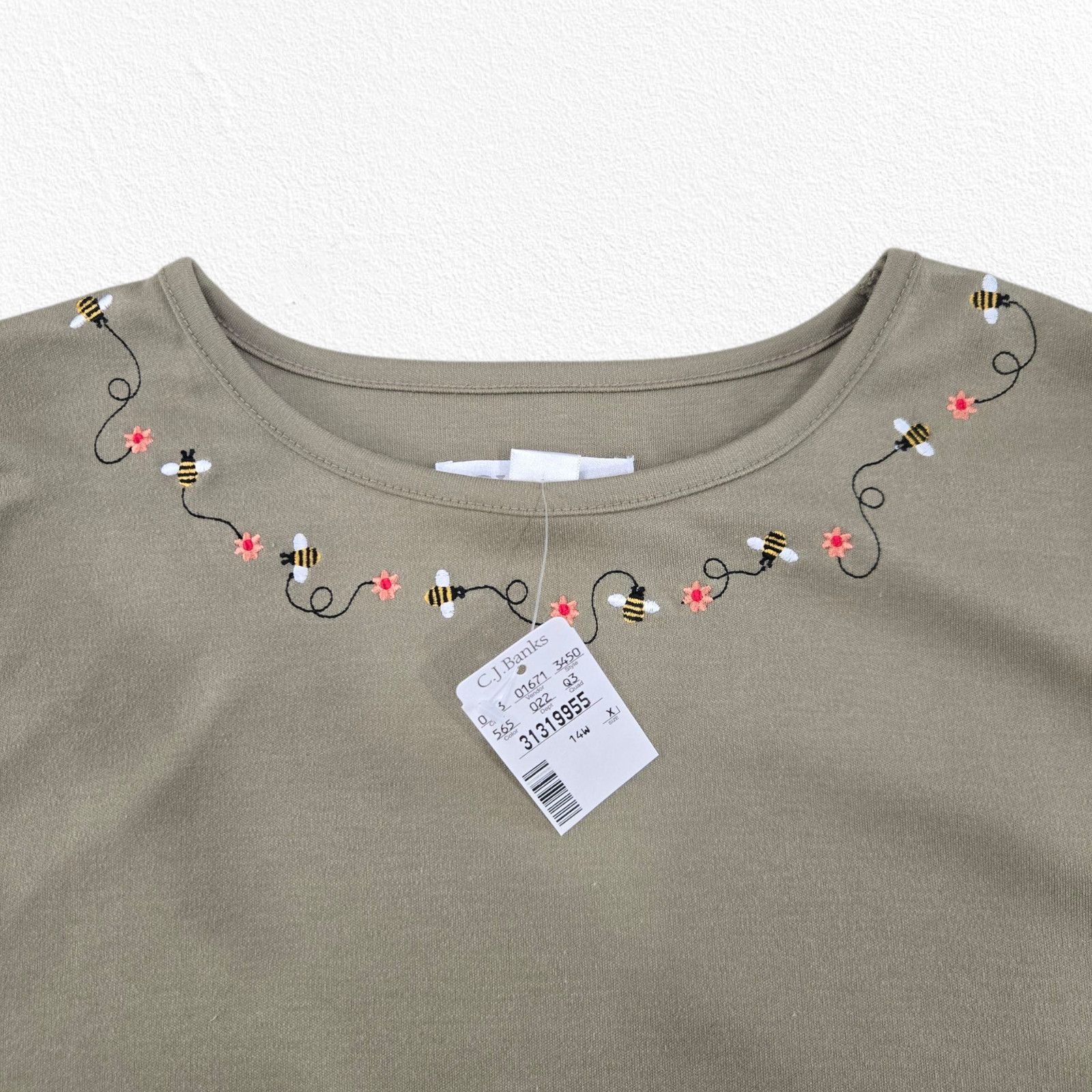 Vintage Y2K Embroidered Bee & Beehive Tee Shirt Size 14W NWT Size XL / US 12-14 / IT 48-50 - 3 Thumbnail