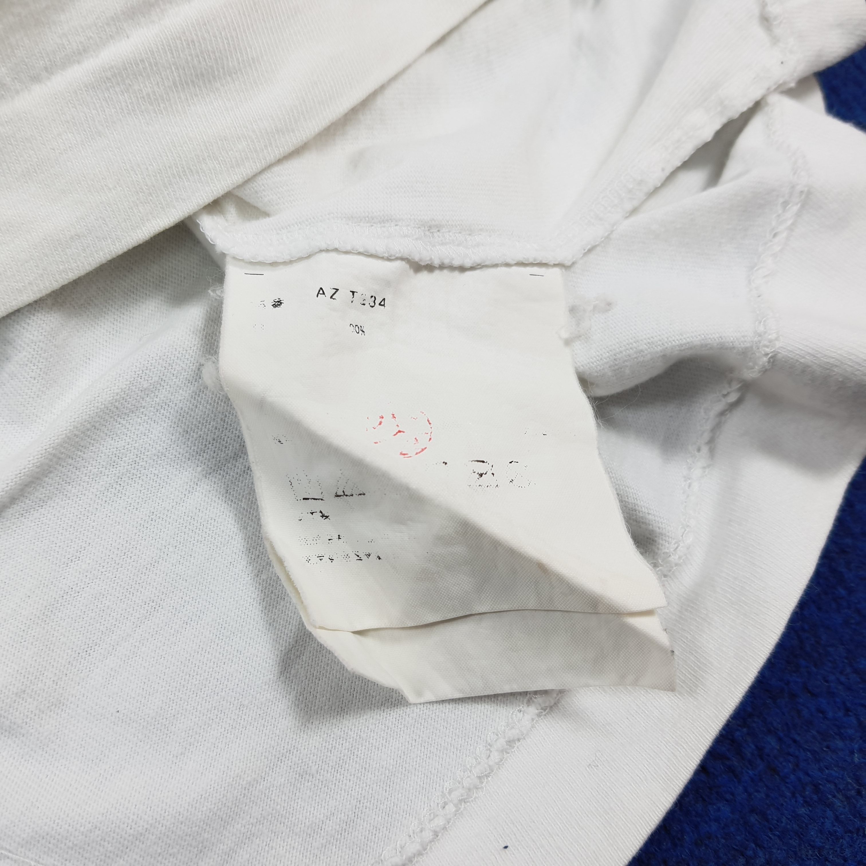 Comme des Garcons PLAY Vintage PLAY Comme Des Garcons Japan Blue Hearts C301N75 Size US L / EU 52-54 / 3 - 6 Thumbnail
