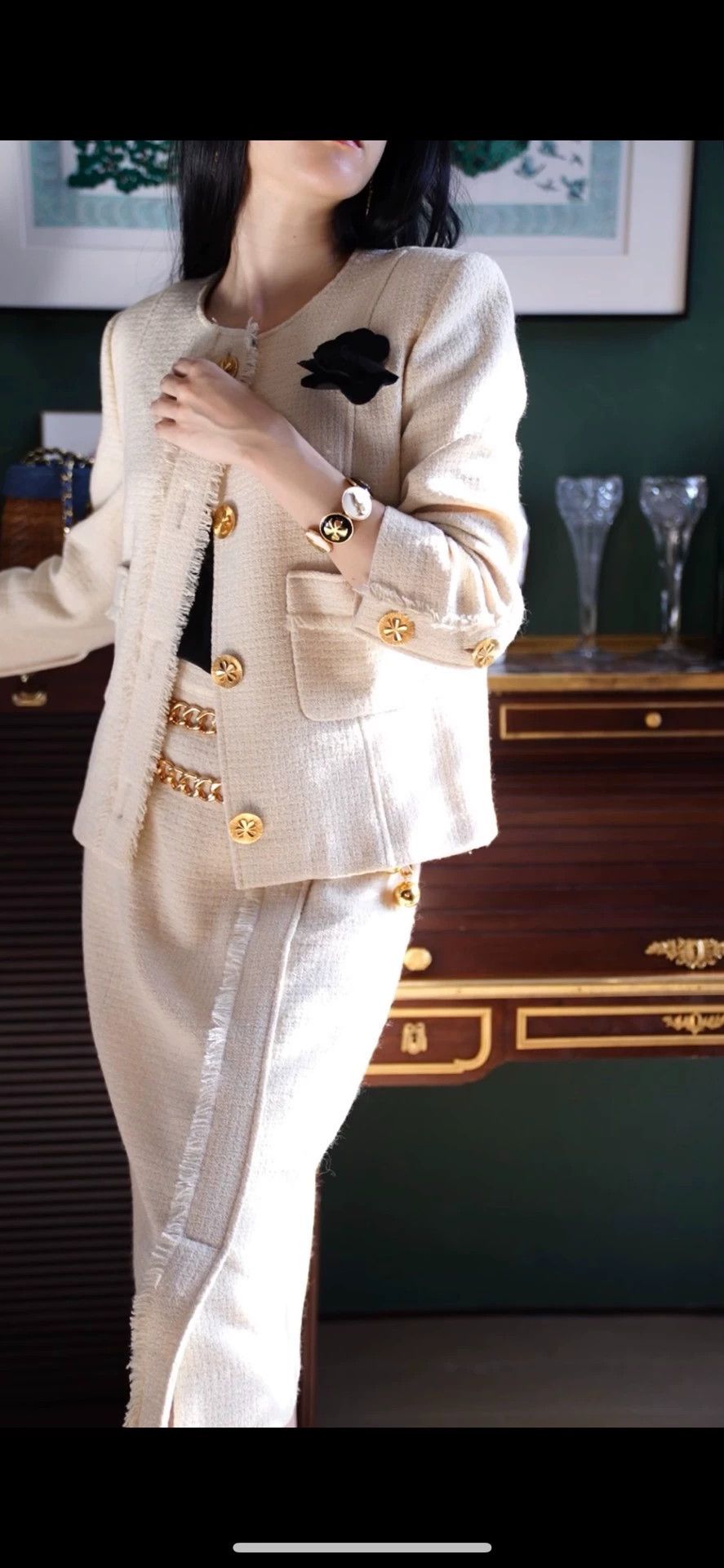 Chanel Chanel 1986 Runway Clover Gold Button Wool Tweed Suit Skirt Set Fr40 Size M / US 6-8 / IT 42-44 - 8 Thumbnail