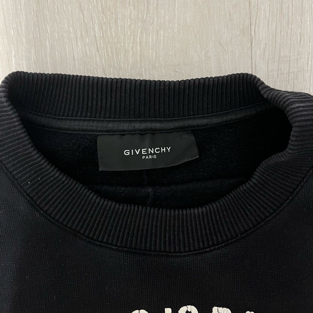Givenchy Givenchy „Jesus is back” vintage crewneck Size US L / EU 52-54 / 3 - 2 Thumbnail
