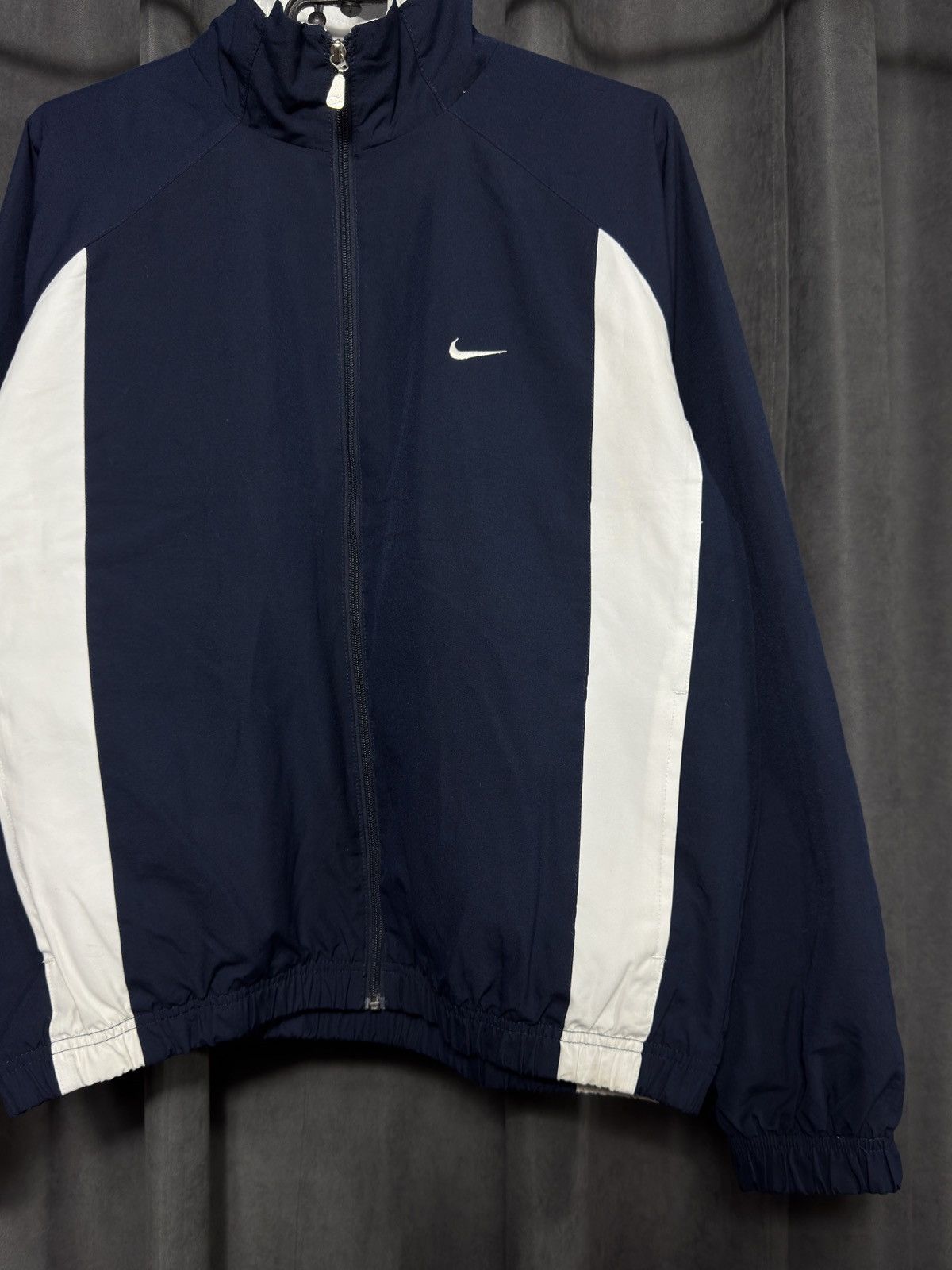 Nike × Vintage Vintage 90s Nike Nylon track jacket Drill Y2K Size US M / EU 48-50 / 2 - 3 Thumbnail