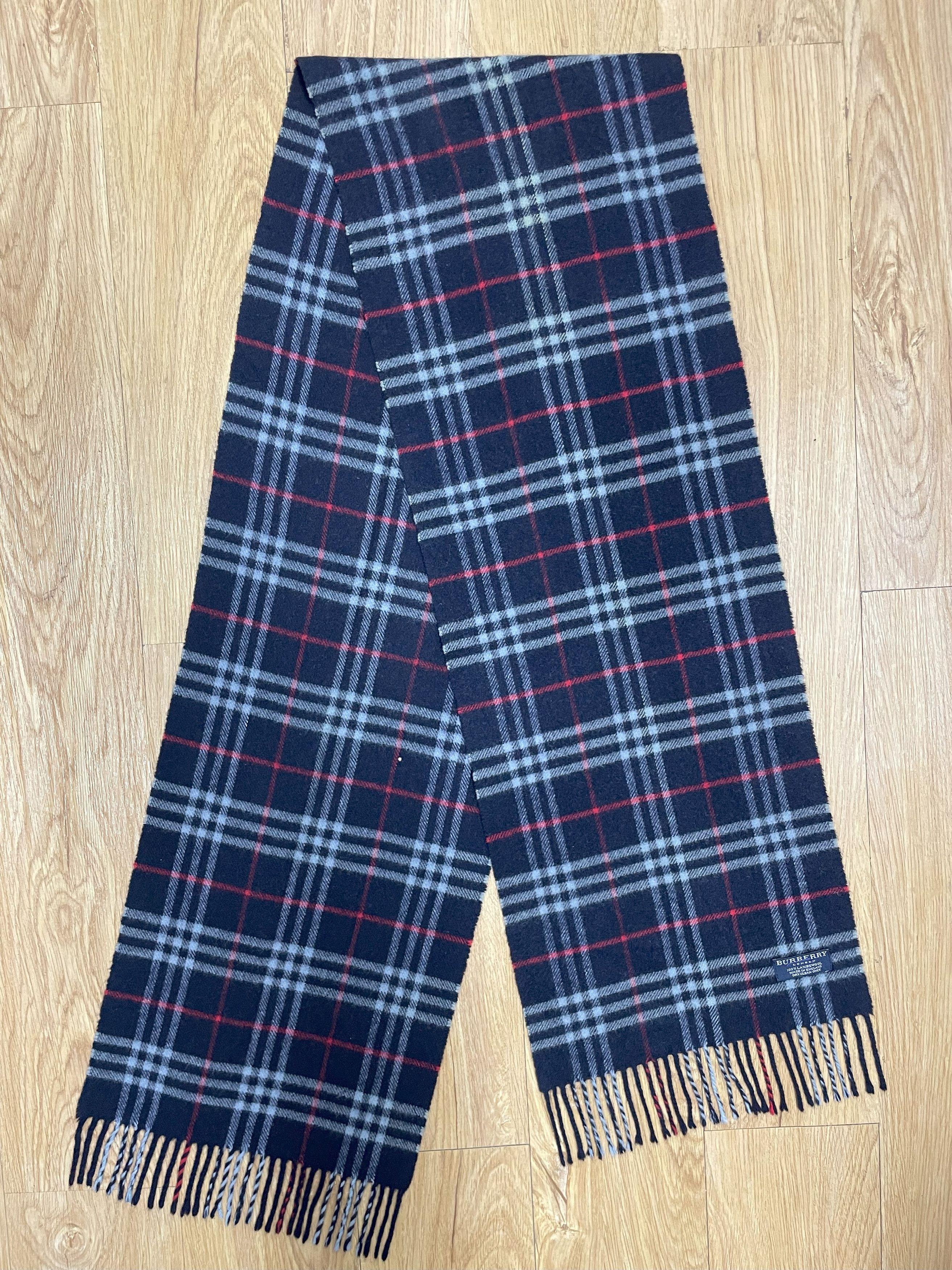 Burberry Burberry Scarf / Muffler - 6162 Size ONE SIZE - 6 Thumbnail