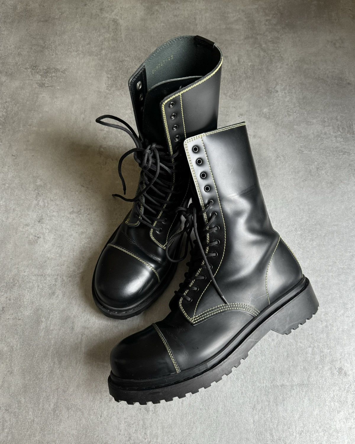 Archival Clothing × Balenciaga Balenciaga Amphibia Black
