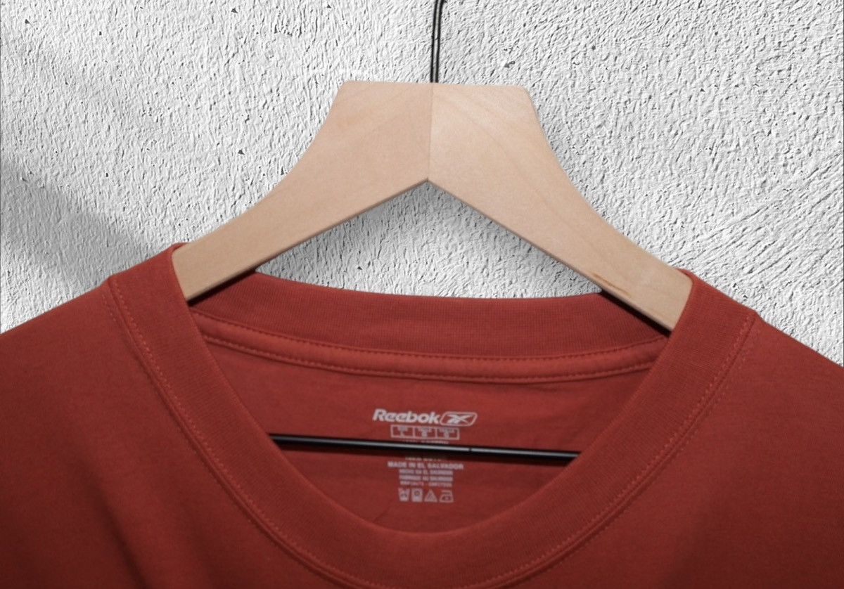 Reebok × Vintage Vintage Y2K Reebok Blank Embroidered Tee Shirt Large Size US L / EU 52-54 / 3 - 3 Thumbnail