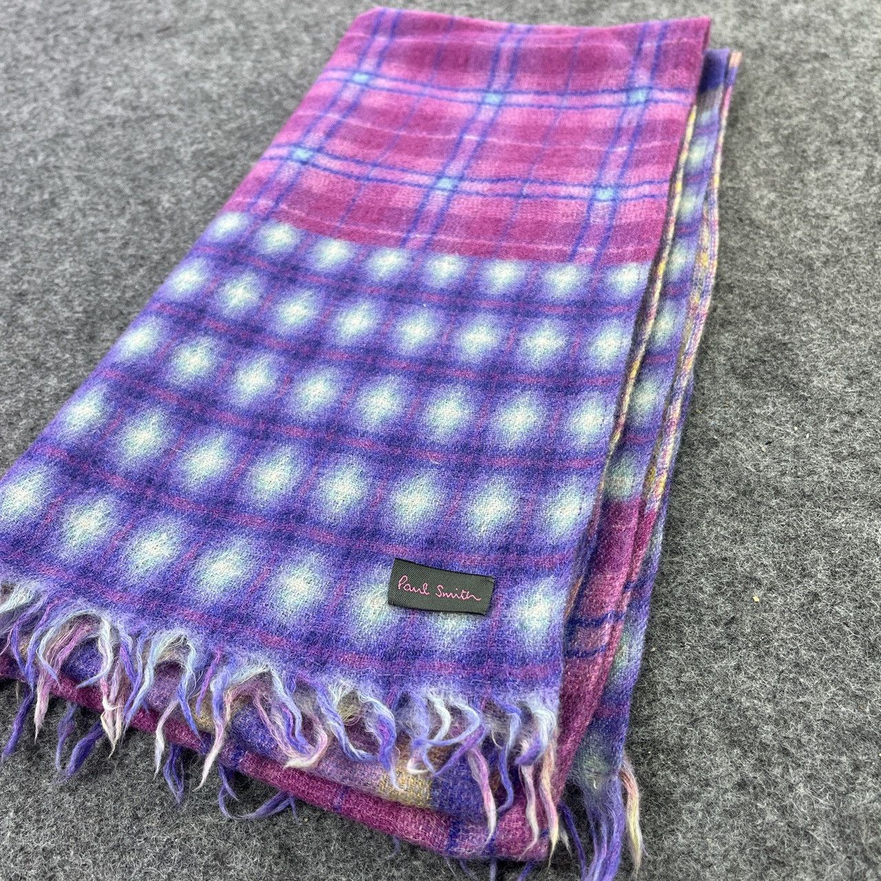 Paul Smith Paul Smith Stole / Scarf / Muffler / Neckwear T377 Size ONE SIZE - 7 Thumbnail