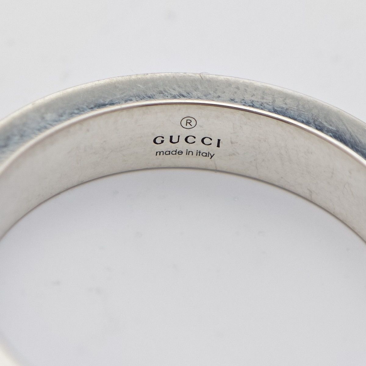 Gucci Gucci GG And Bee Engraved Thin Sterling Silver Ring Size ONE SIZE - 5 Thumbnail