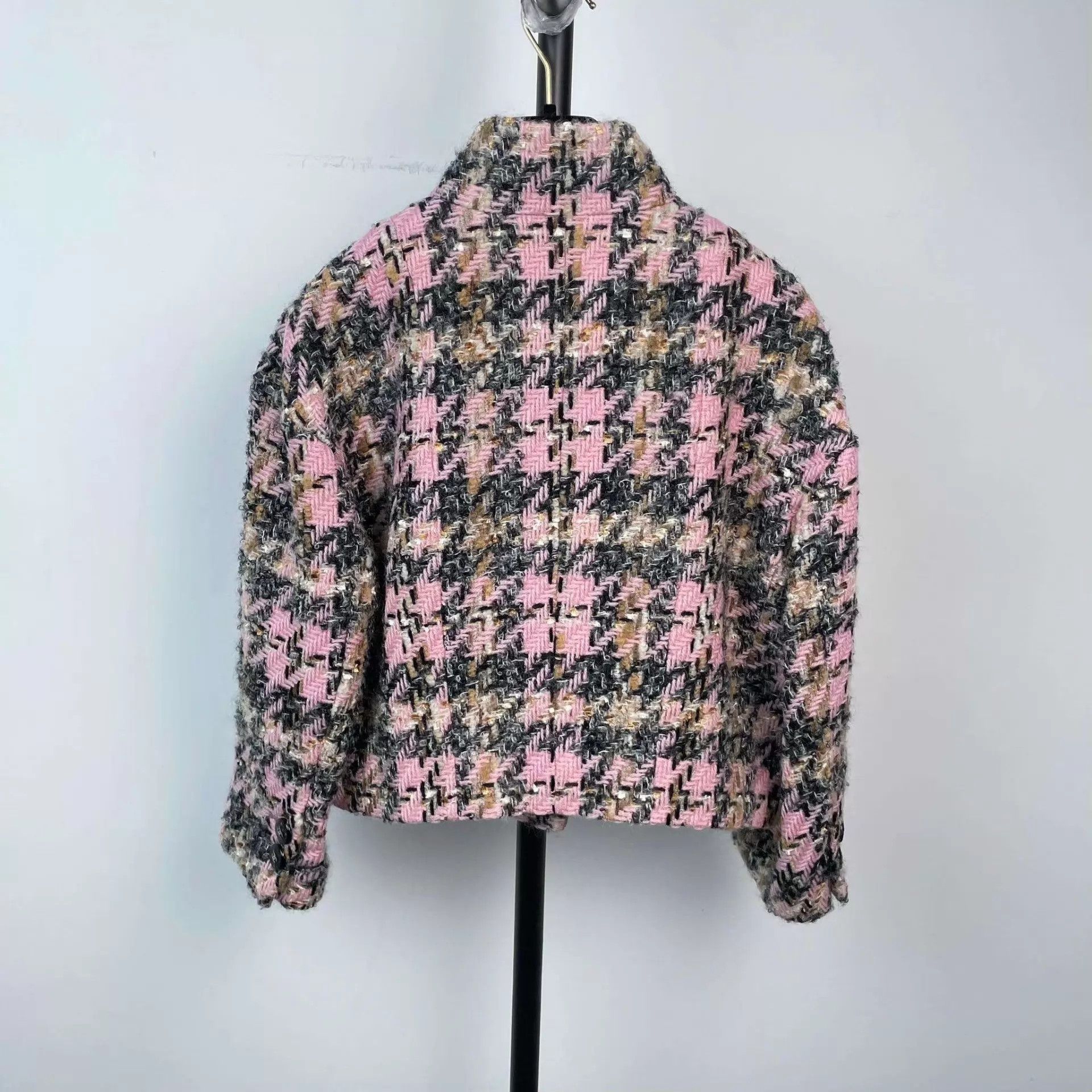 Chanel Women's Chanel 2024FW Pink Wool Knit Short Jacket 40 Size M / US 6-8 / IT 42-44 - 2 Thumbnail
