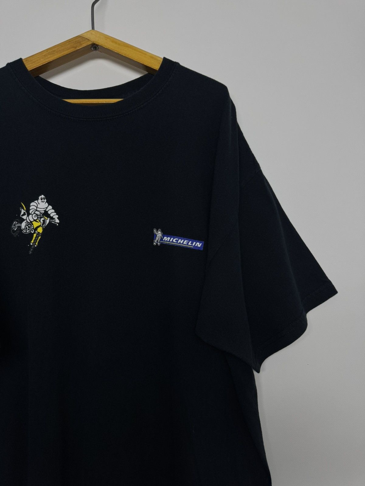 Gildan Vintage Y2k Michelin Big Logo T-Shirt Size US XL / EU 56 / 4 - 7 Thumbnail