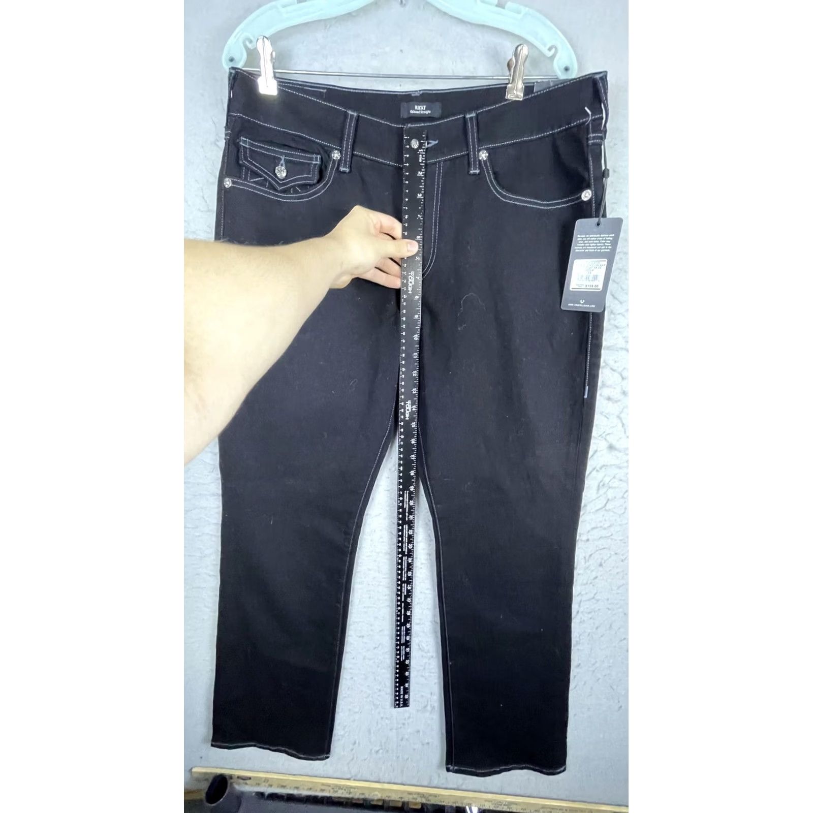 True Religion True Religion Ricky Black Jeans Mens 34x32 Relaxed Straight Denim Pants Ricky Relaxed Straight | Denim | 34 | Black | Mens Jeans Size US 34 / EU 50 - 5 Thumbnail