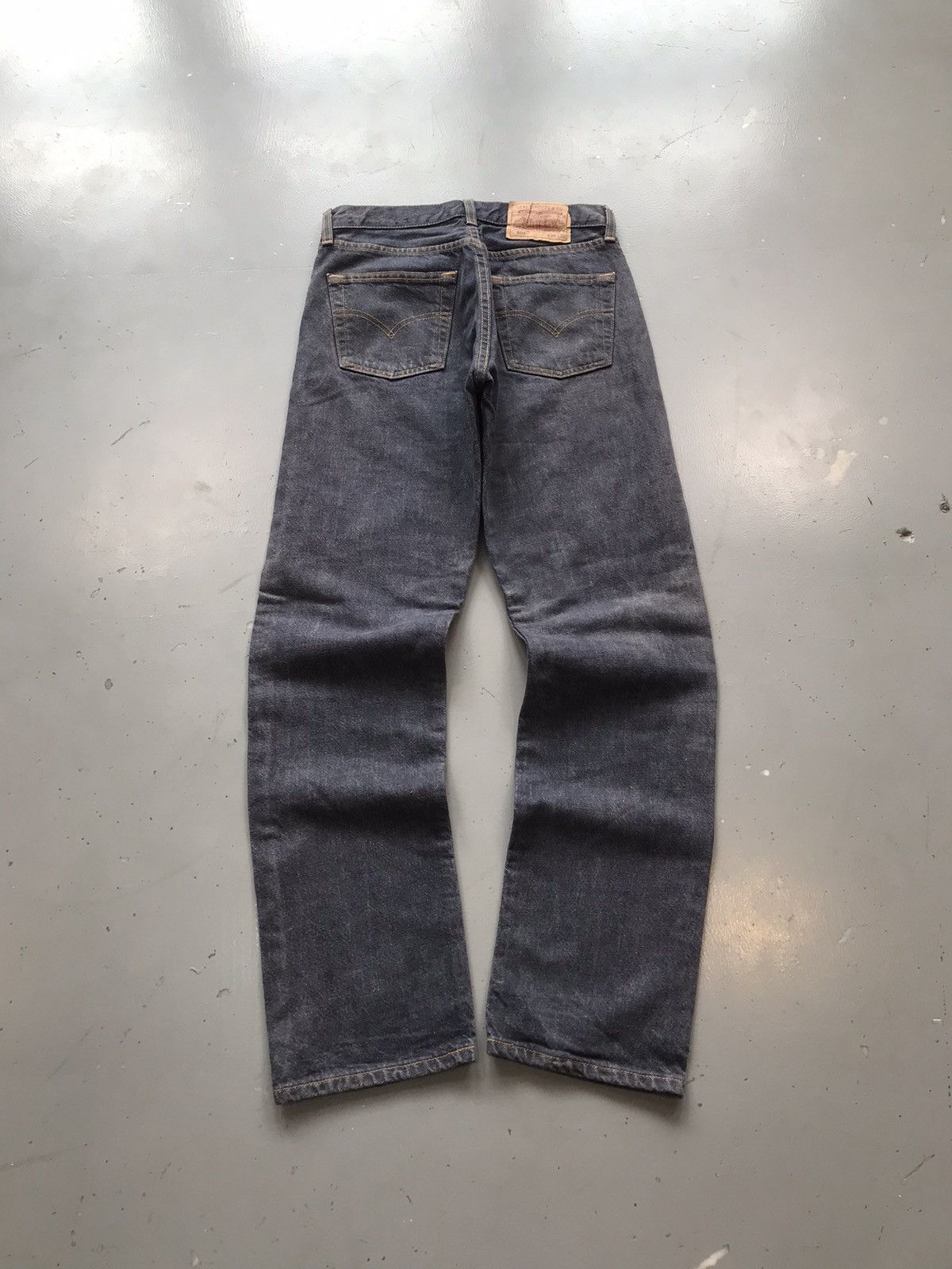 Levi's × Vintage Vintage Levi’s 501 straight fit denim Size US 28 / EU 44 - 7 Thumbnail