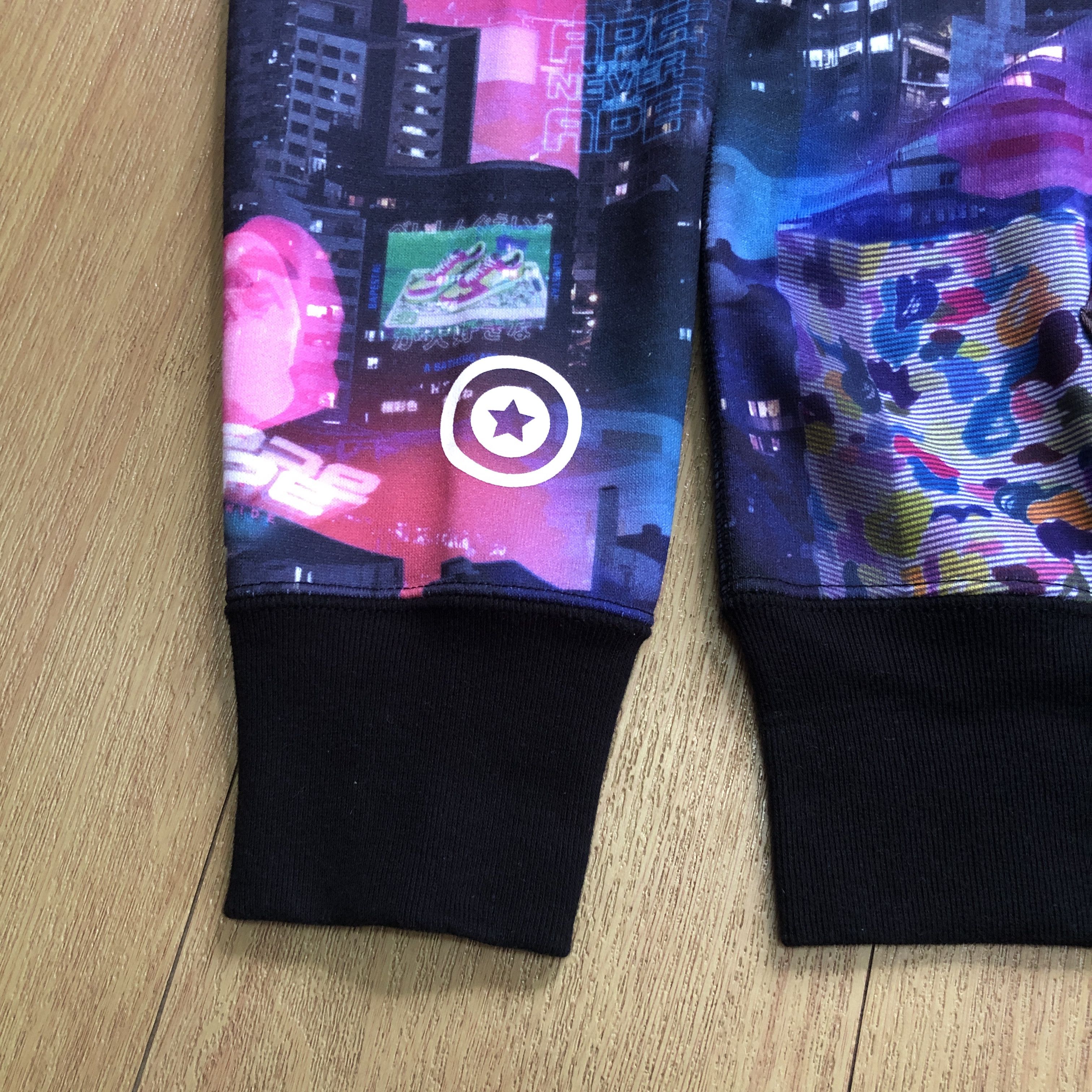 Bape Neon Tokyo Shark Wide Full Zip Hoodie Size US S / EU 44-46 / 1 - 9 Thumbnail