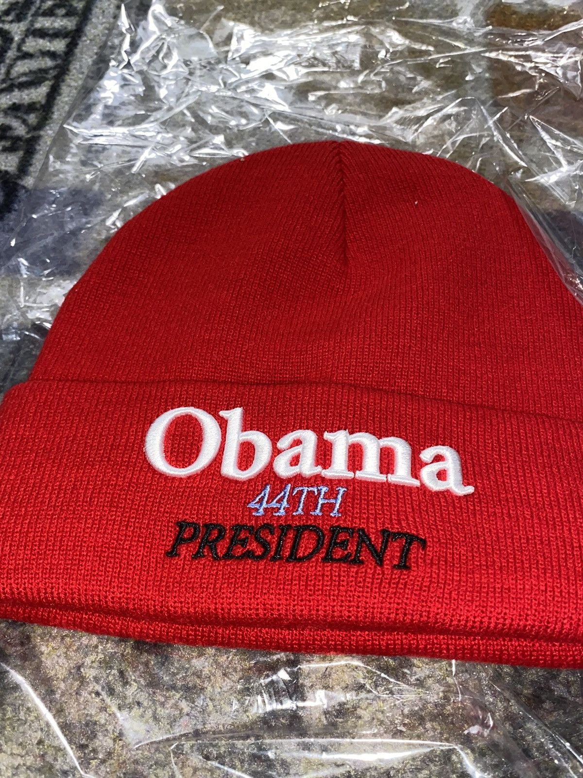Supreme Supreme Obama Beanie (2018) Red Size ONE SIZE - 2 Thumbnail