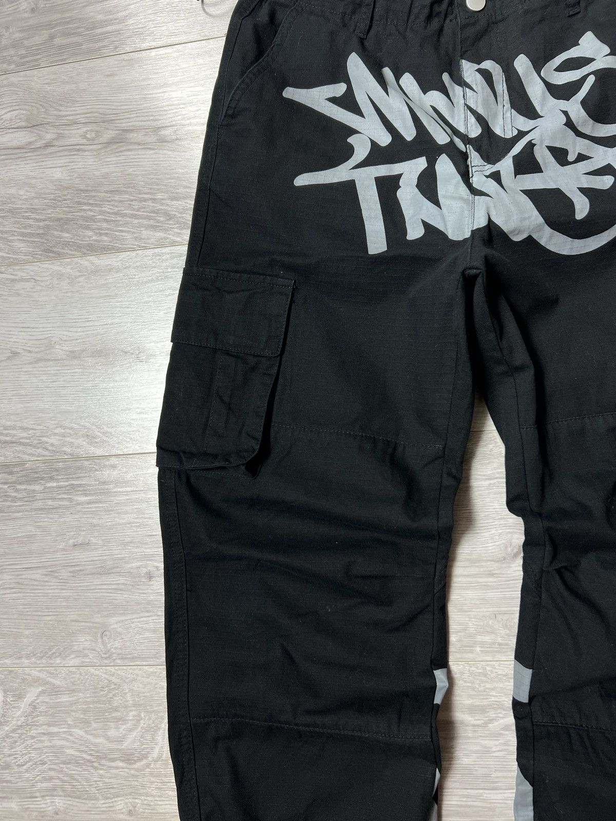 Other Rare Minus Two Cargo Parachute Pants Big Logo Size S Size US 31 - 6 Thumbnail