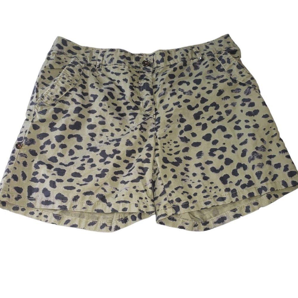H&M CT487 H & M Army Green & Black Animal Print Denim Shorts 12 Size 34" / US 12 / IT 48 - 1 Thumbnail