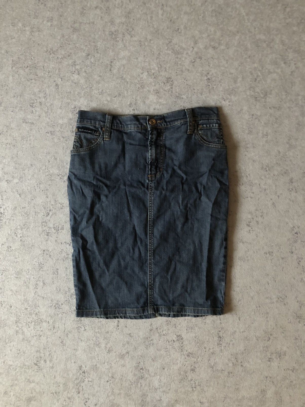 Designer × Dolce & Gabbana × Vintage VINTAGE DOLCE & GABBANA SKIRT Size 26" / US 2 / IT 38 - 1 Thumbnail