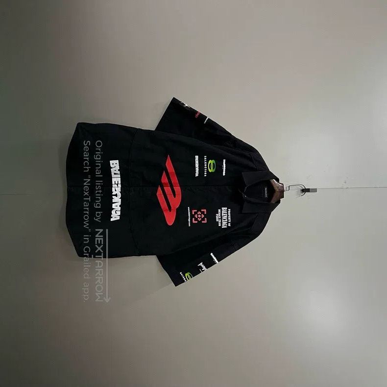 Balenciaga Balenciaga size 39 Artistic Lettering Embroidered Short Sl Size US S / EU 44-46 / 1 - 1 Thumbnail