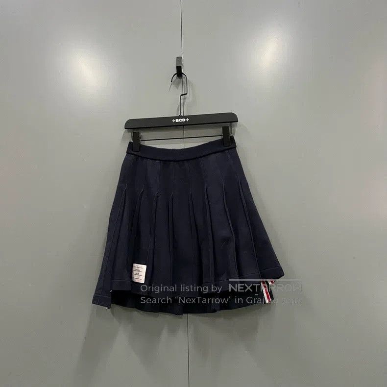 Thom Browne Thom Browne Navy Blue Mini Pleated Skirt Size 25" / US 0 / IT 36 - 1 Thumbnail