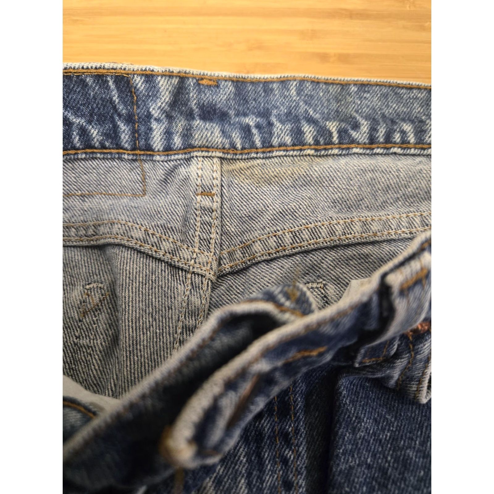 Levi's VINTAGE Levi's 505 Jeans Mens 32x32 Blue Denim Straight Leg Made USA 90s Size US 32 / EU 48 - 7 Thumbnail