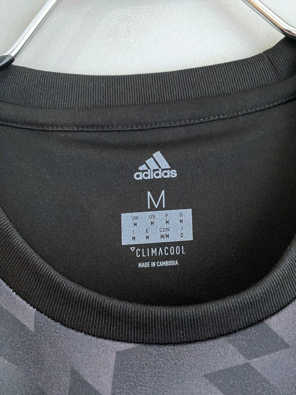 Adidas Manchester United 2017/18 Away Soccer Jersey Size M BS1217 Size US M / EU 48-50 / 2 - 10 Thumbnail