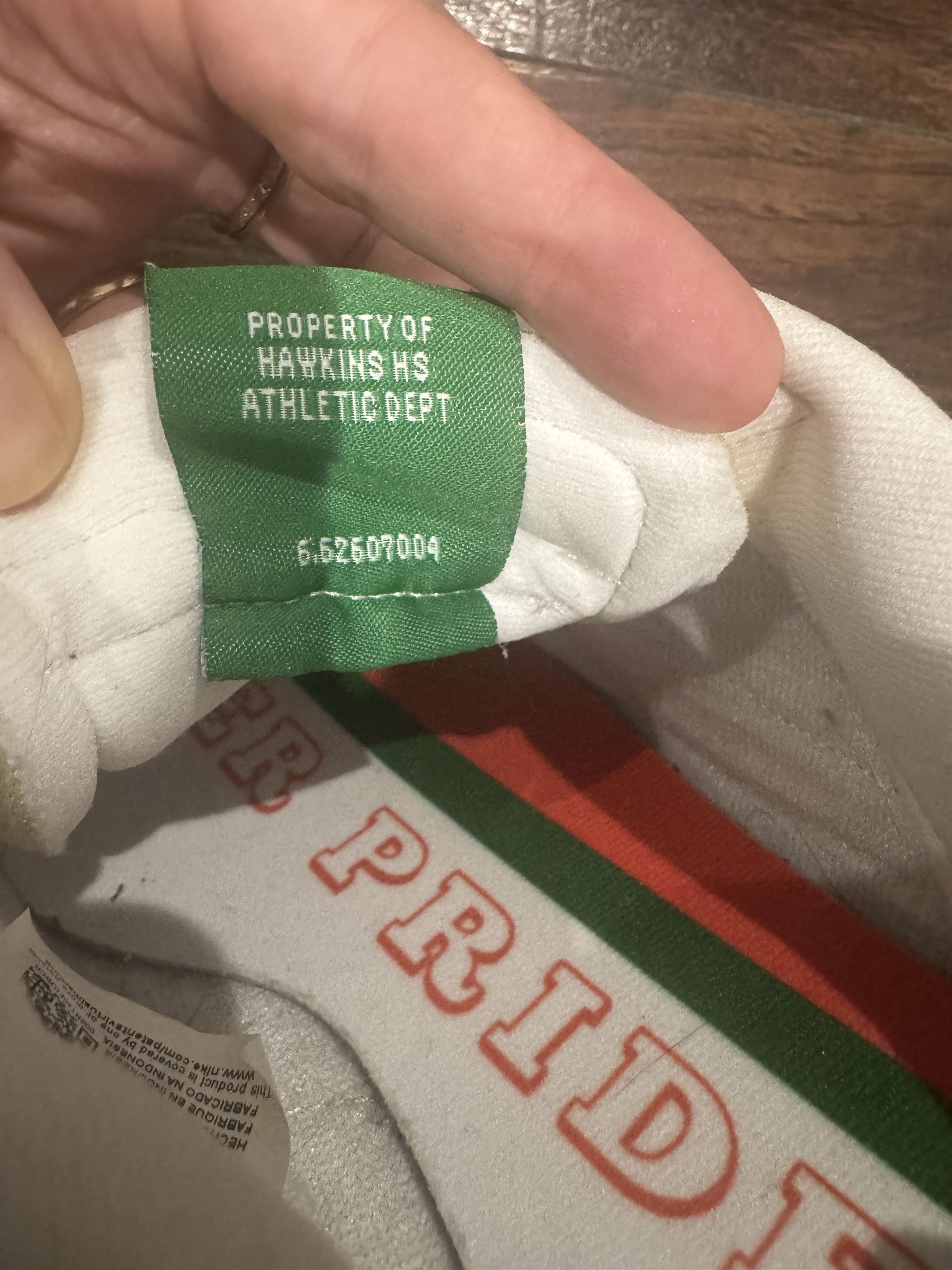 Nike Stranger Things Hawkins High School Size US 8.5 / EU 41-42 - 7 Thumbnail