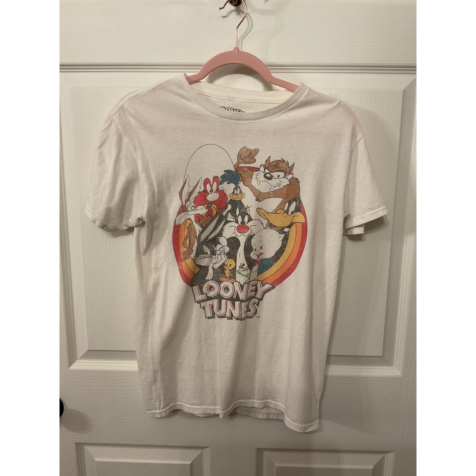 Warner Bros Men's Looney Tunes Vintage White Short Sleeve Graphic Tee, S Size US S / EU 44-46 / 1 - 2 Thumbnail