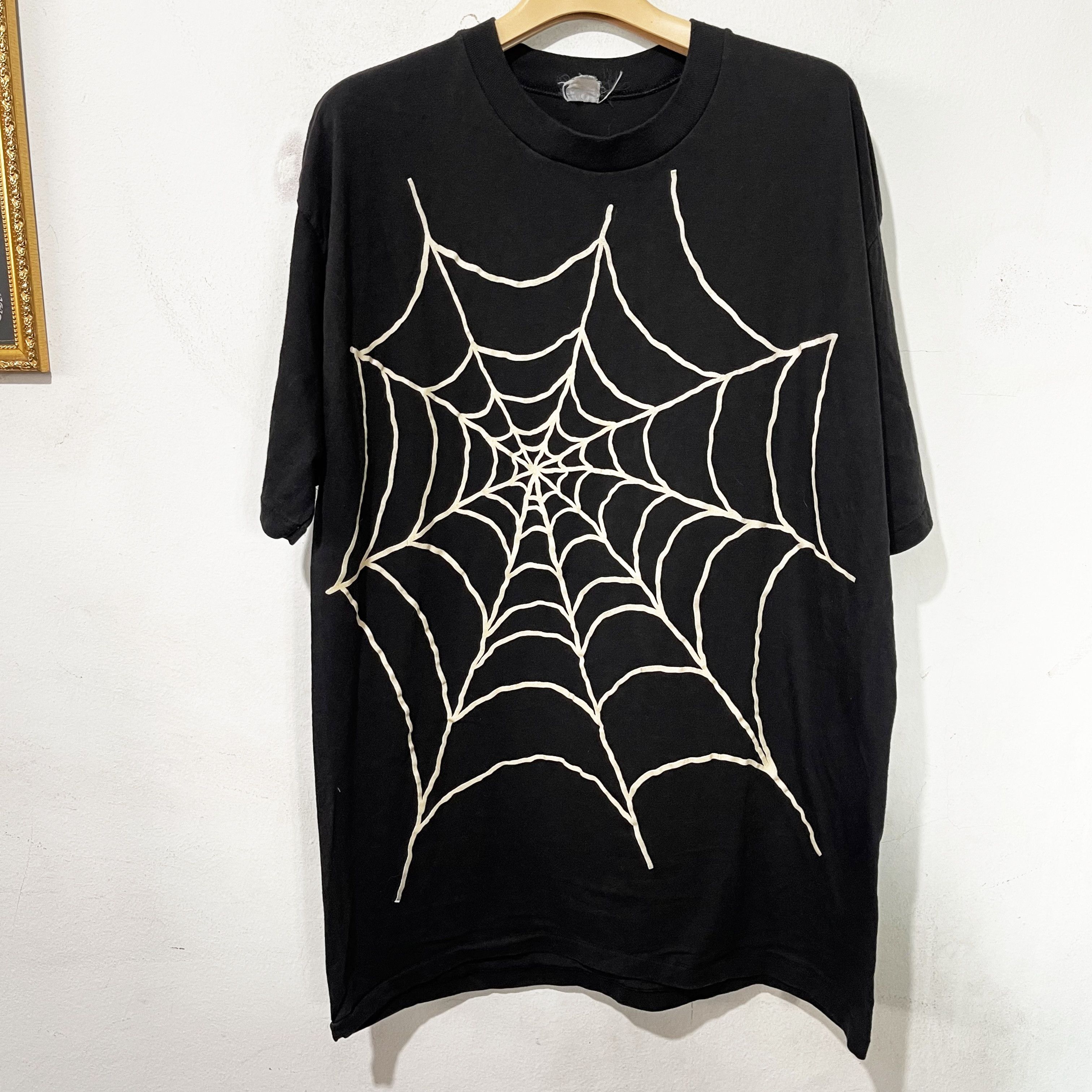 Vintage 90s Spider Web T-Shir