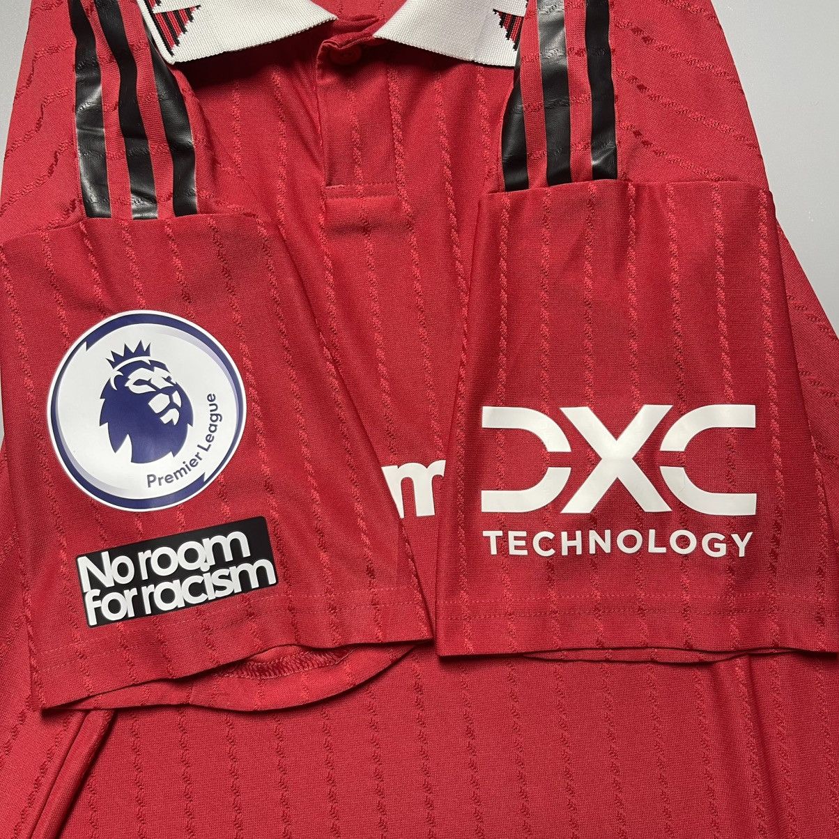 Vintage MANCHESTER UNITED ADIDAS 2022/2023 SOCCER JERSEY #7 RONALDO Size US M / EU 48-50 / 2 - 7 Thumbnail