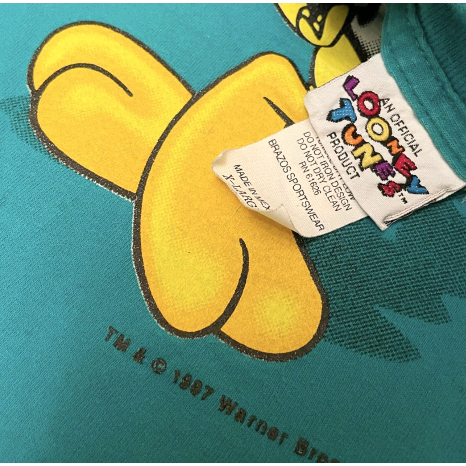 Vintage VINTAGE 90s Looney Tunes Tweety Born To Be Wild Biker Shirt Mens XL Blue Size US XL / EU 56 / 4 - 2 Thumbnail