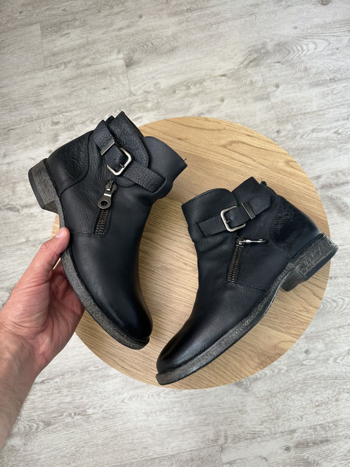 Other Vintage Lavorazione Artigiana Hand Made Woman Ankle Boots Size US 8 / IT 38 - 1 Thumbnail