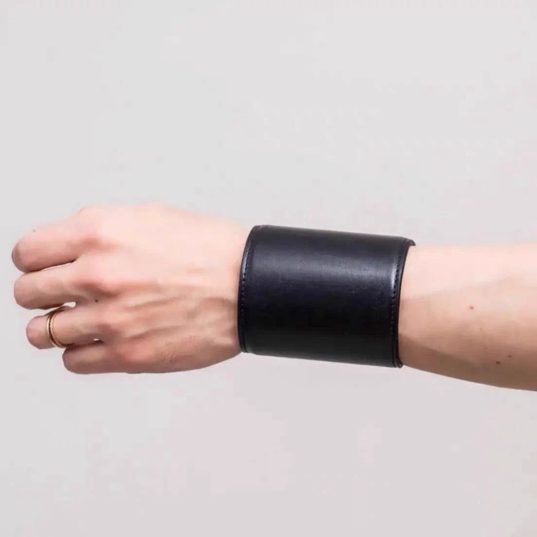 Ann Demeulemeester ANN DEMEULEMEESTER Leather Wide Adjustable Bangle Size ONE SIZE - 6 Thumbnail