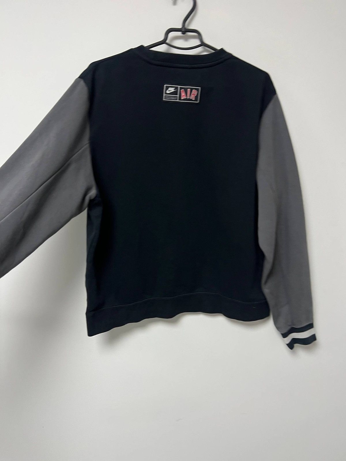 Nike Vintage Nike Air Sweatshirt Hoodie Athletic Black Mens M Size US M / EU 48-50 / 2 - 16 Thumbnail