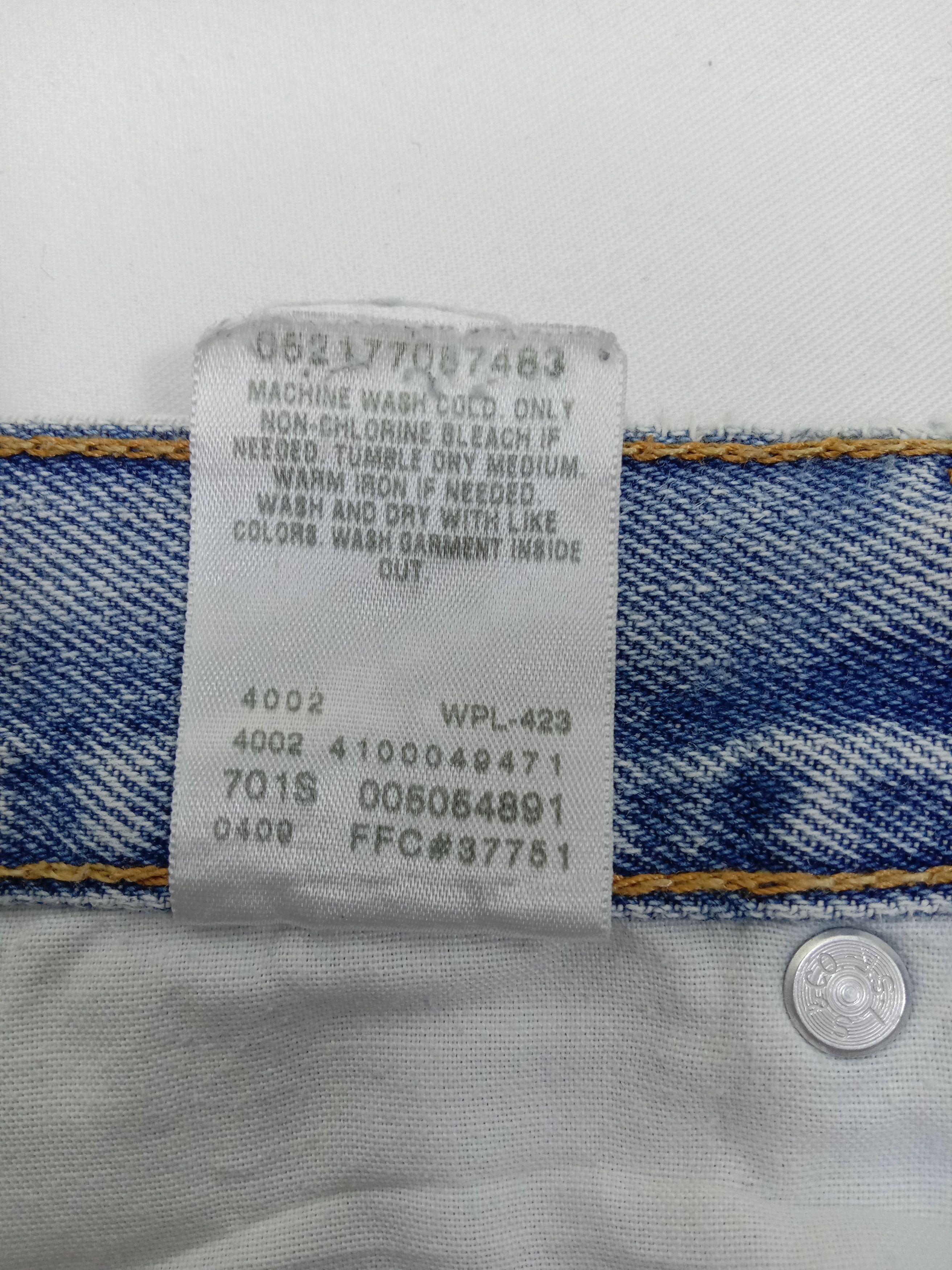 Levi's Vintage Levi's 505 Jeans Light Wash Regular Fit Denim Size US 34 / EU 50 - 14 Thumbnail