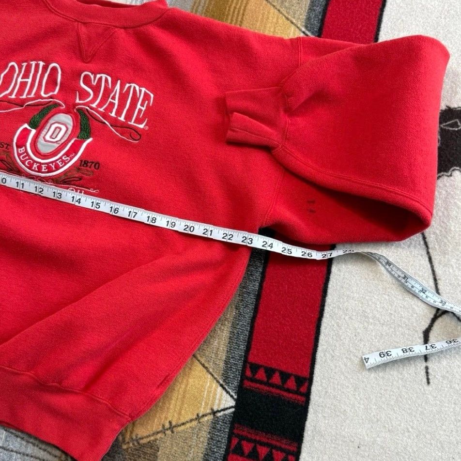 Vintage VINTAGE Ohio State Buckeyes Embroidered Crewneck Sweatshirt Men's Medium Red 90s College Sports Pullover Size US M / EU 48-50 / 2 - 5 Thumbnail